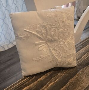 Elegant White Lace Wedding Ring Pillow